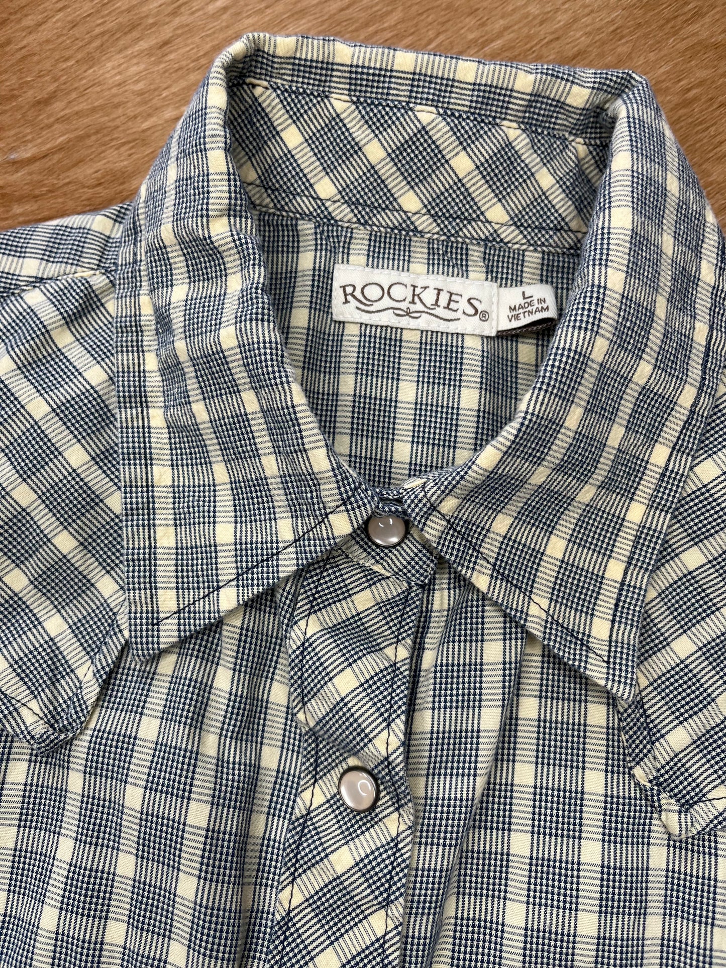 Women's Rockies Cut-Off Pearl Snap, Size Large
