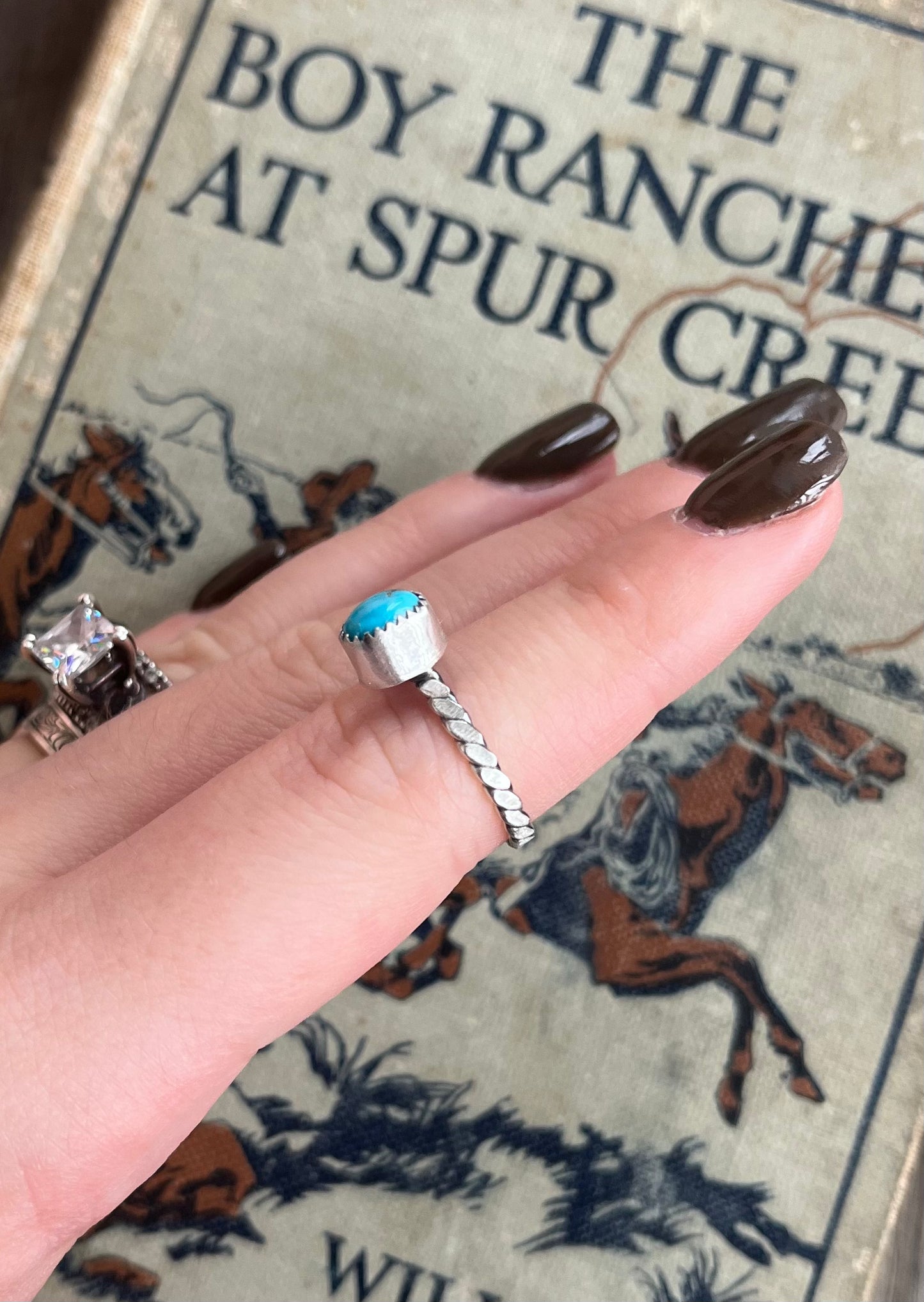 Blue Bird Stacker Twist Band Ring Size 5 1/2